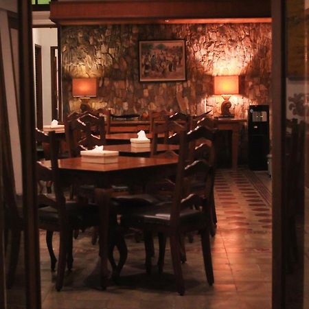 יוגיאקרטה Hotel Graha Kinasih Kotabaru מראה חיצוני תמונה