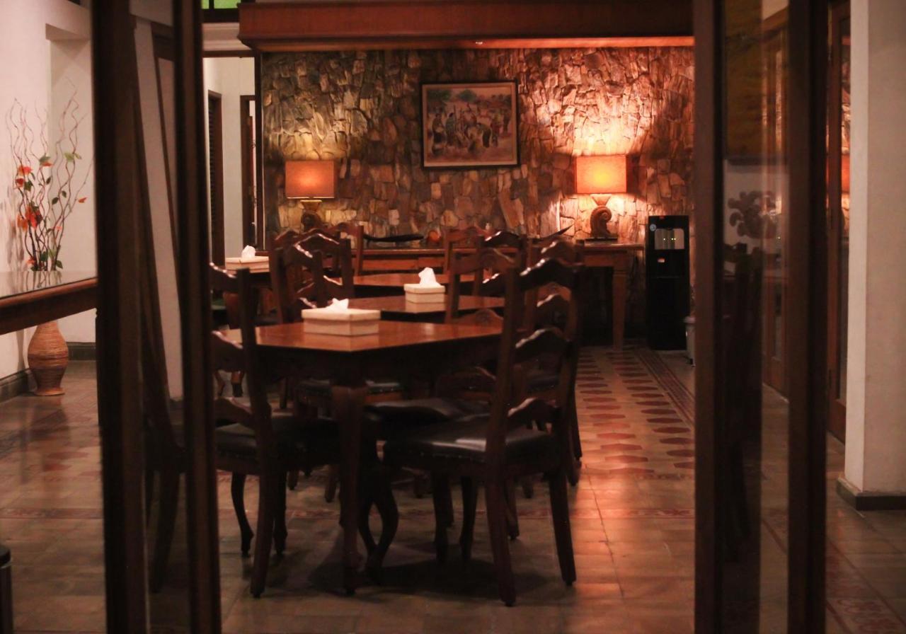יוגיאקרטה Hotel Graha Kinasih Kotabaru מראה חיצוני תמונה